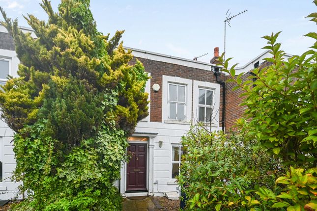3 Bed House For Sale Belgravia Close, Barnet En5