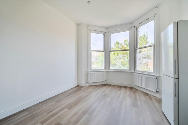 209A, Harlesden Road, London photo 3