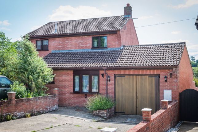 4-bed house on Meadow View, Brooksfield, Ipswich, £375,000