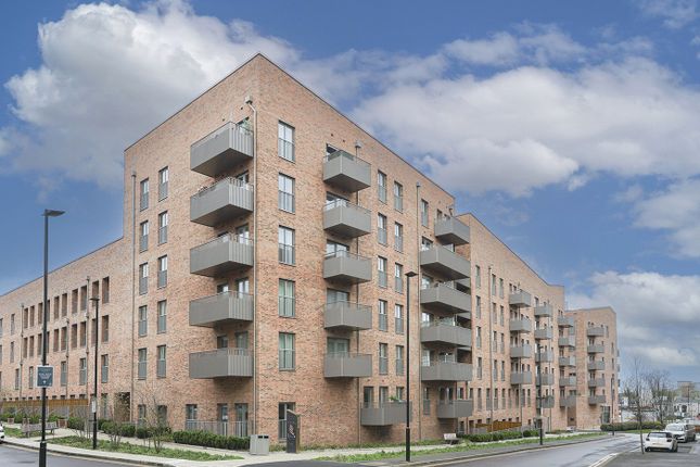 Flat for sale in Royal Engineers Way, Mill Hill East
