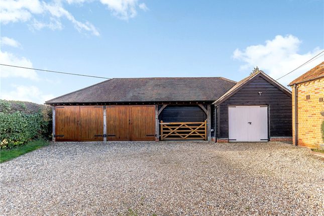 4 Bed Detached House For Sale In Wickham Heath Newbury Berkshire