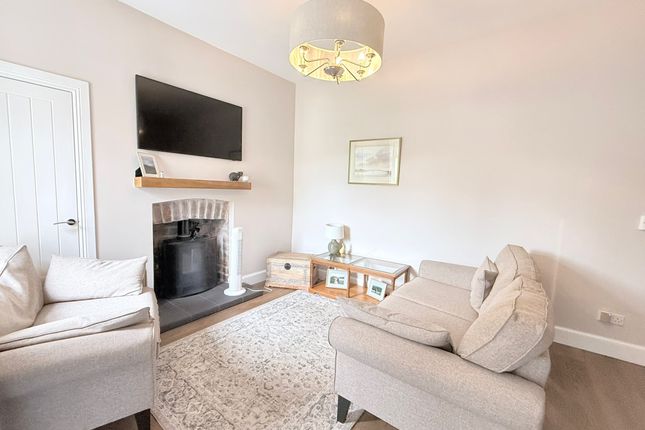 15, Steps Street, Stenhousemuir photo 3