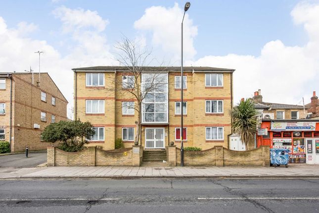Thumbnail Flat to rent in Peckham Rye, London