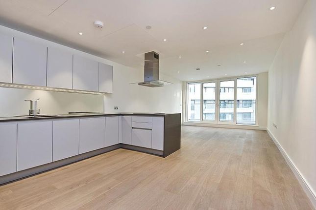 Flat for sale in Cascade Court, Vista, 1 Sopwith Way
