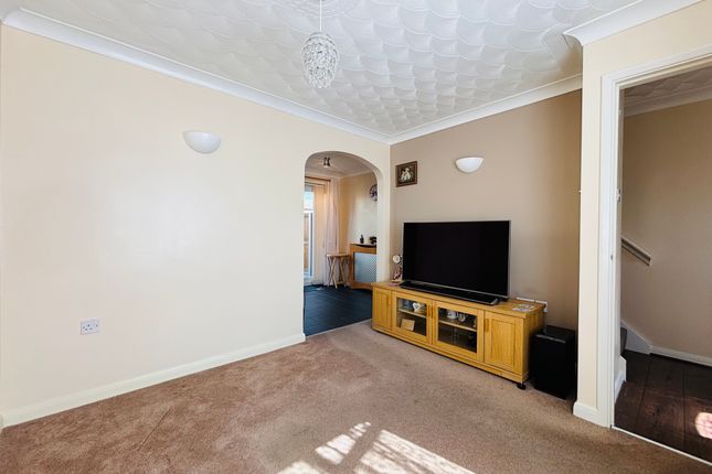 4, Wright Close, Great Yarmouth photo 4