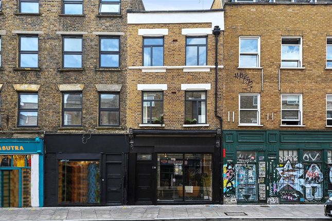 Thumbnail Terraced house for sale in Sclater Street, London