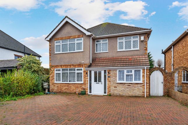 Thumbnail Detached house to rent in Stanwell Road, Ashford