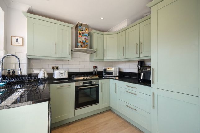 4, Hitch Common Road, Saffron Walden photo 4