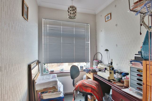 Semi-detached house for sale in Aysgarth Avenue, Hull