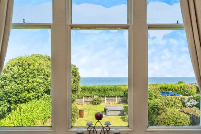 The Strand Apartment, Cliff House, 23, Overstrand Road, Cromer photo 3
