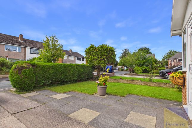 14, The Dell, Fulwood photo 2