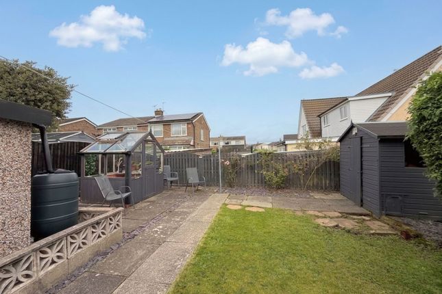 14 Tewit Lane, Halifax photo 4