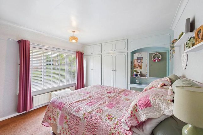 73, St. Peters Crescent, Wakefield photo 5