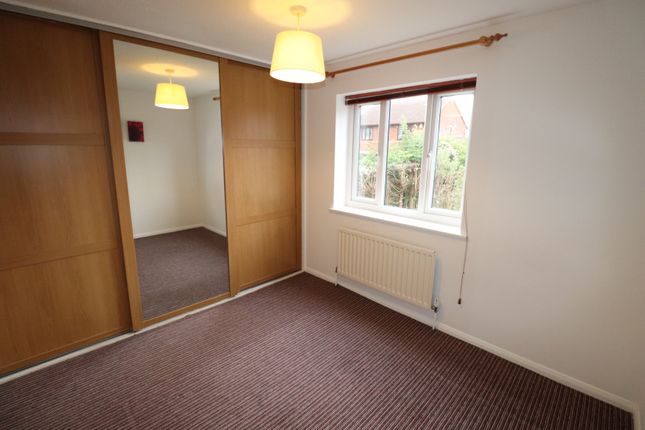 17, Oxburgh Court, Northampton photo 5