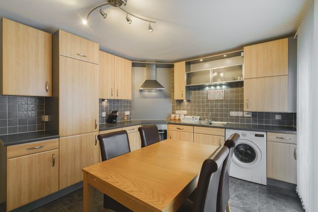 Thumbnail Flat to rent in Shaw Crescent, Aberdeen