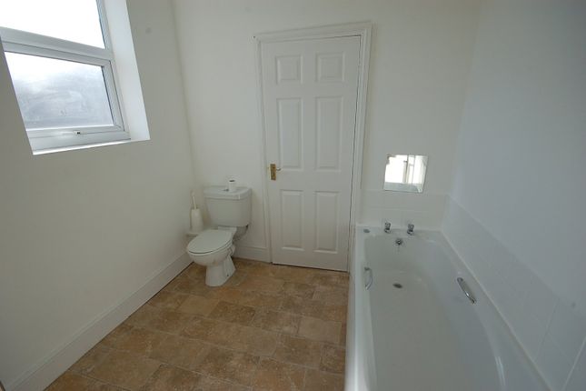 33a, Moorgate Street, Blackburn photo 5