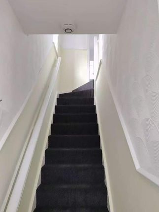 6, Woodcock Place, Sheffield photo 4