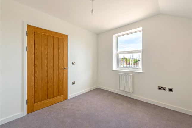 Flat for sale in High Street, Ascot