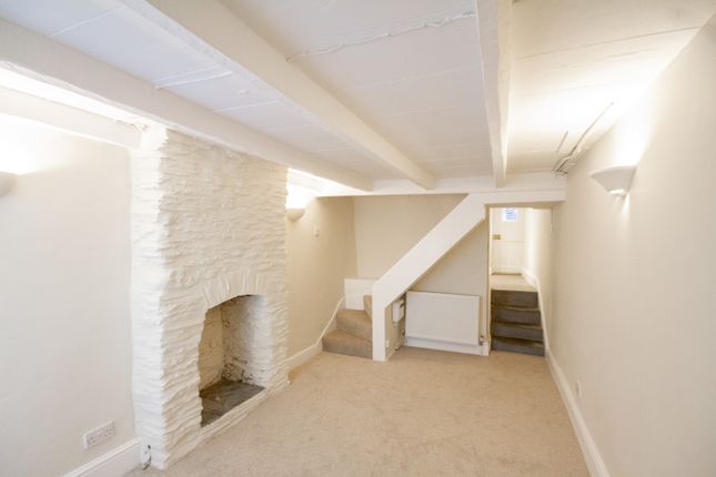 Shell Cottage, 31 North Street, Fowey photo 4