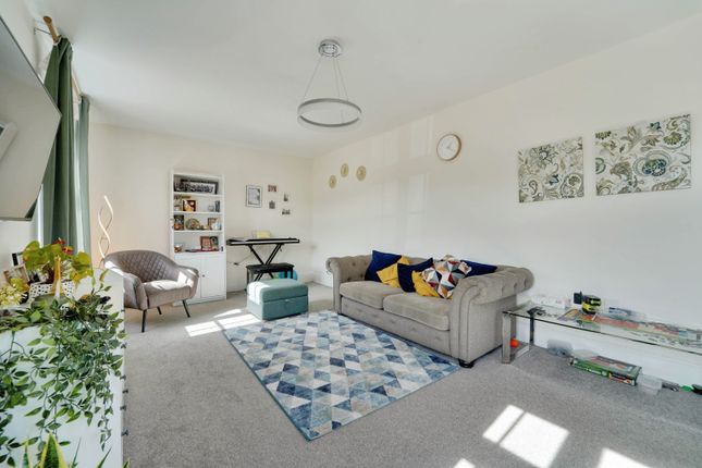 5, Mack Avenue, Shefford photo 4