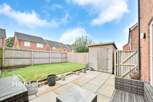 3 Wood Top Avenue, Preston photo 4