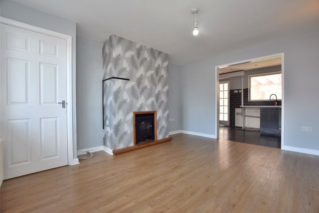 46, Charlecote Avenue, Gloucester photo 2