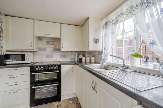 Flansham Lane, Bognor Regis photo 4