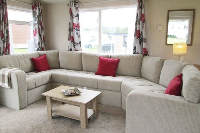 W36, Whiteford Bay, Gower photo 3
