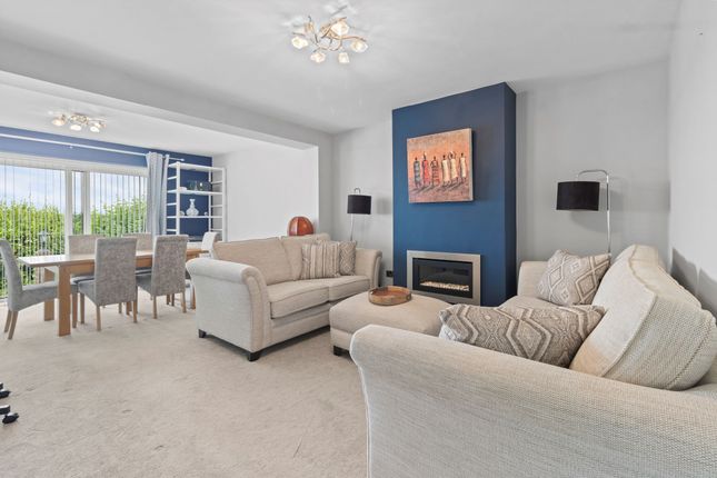27 Seaview Road, Newhaven photo 2