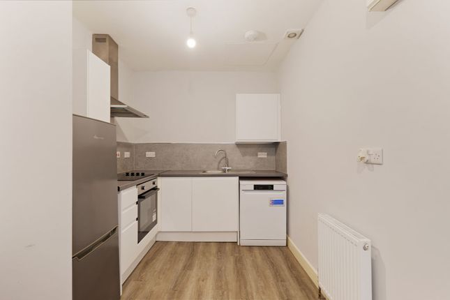 Flat 2 The Hollies, Montgomery Road, Nether Edge photo 2