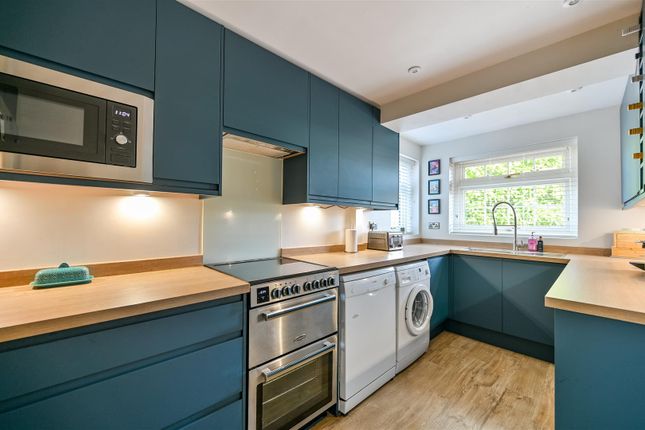 26, Rangewood Avenue, Reading photo 4