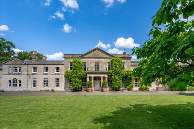 Harptree Court