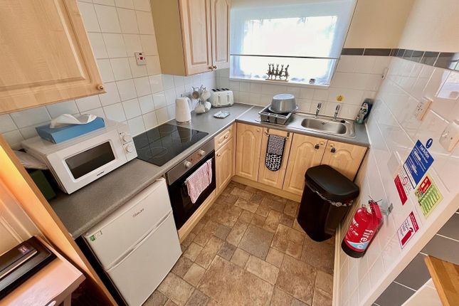 138 Florida Park, Back Market Lane, Great Yarmouth photo 4