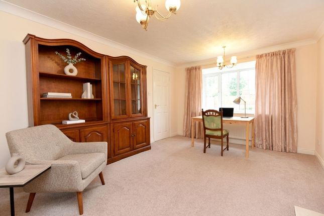 5 Bluebell Close, Biggleswade photo 3