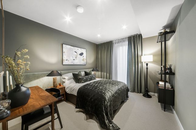 Thumbnail Flat for sale in Ebury, Westminster