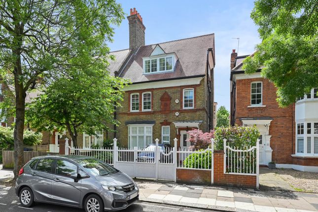 Thumbnail Flat to rent in The Avenue, Chiswick, London