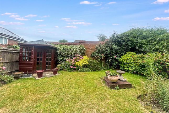 108, Mendip Avenue, Eastbourne photo 4