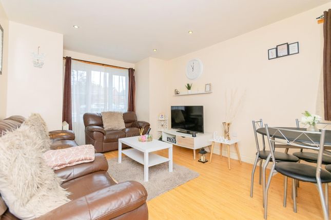 Flat 3 699 Hyde Road, Manchester, Manchester photo 4
