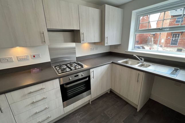 14, Ashton-under-Lyne photo 3