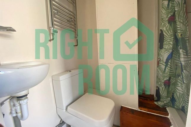 Room 1, 98 Stebondale Street, London photo 2