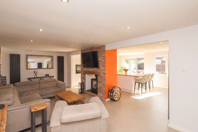 5 The Pinfold, Chesterfield photo 2