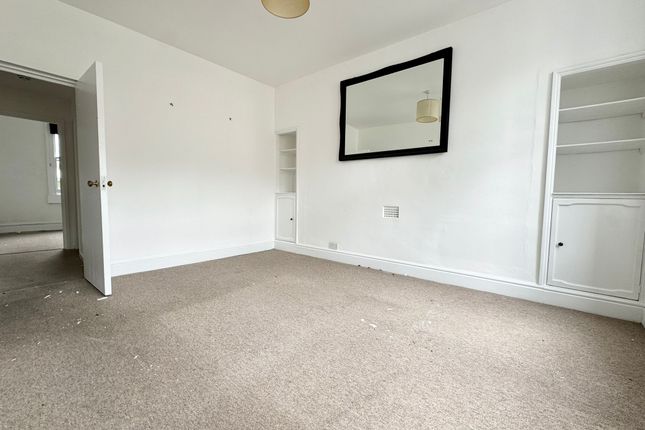 Flat 2, 3, Bathwick Street, Bath photo 4