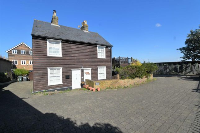 3-bed house on Neptune Cottage, Bendigo Wharf, Pier Road, Greenhithe, £415,000