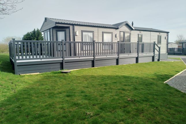 Thumbnail Lodge for sale in Yafforth Road, Northallerton