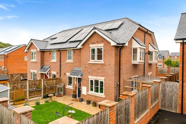 1-bed terraced on 3, Gilfach Close, Newtown, £185,000