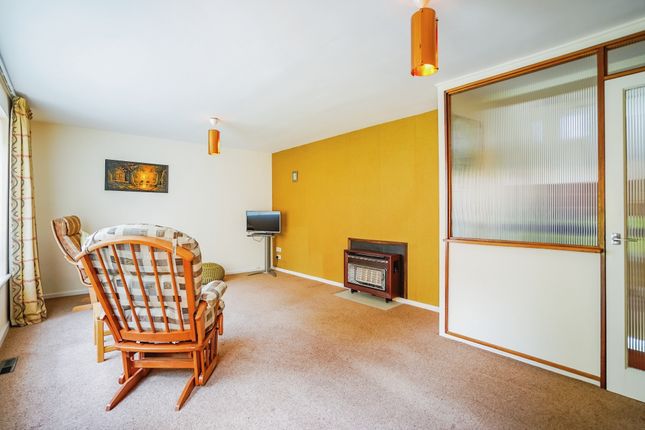 End terrace house for sale in Birch Way, Chesham