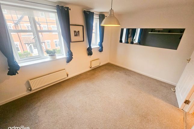 14 Newarth Drive, Lymm photo 3