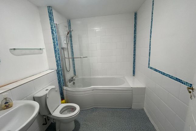 Flat to rent in Auchterhouse, Dundee