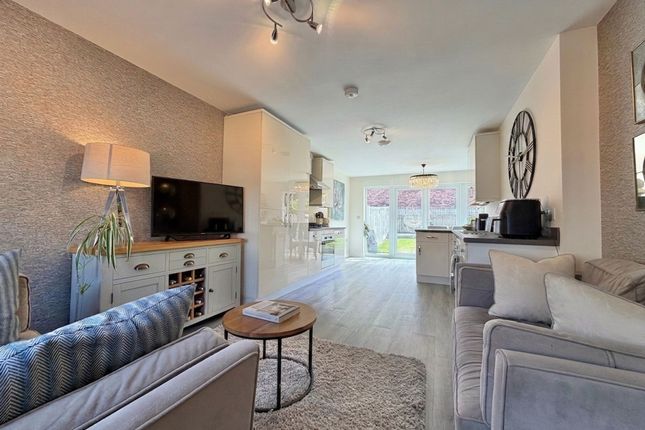 50 Bishops Way, Carlisle photo 2