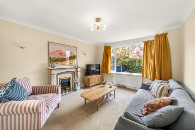 30, Gaydon Road, Sale photo 2